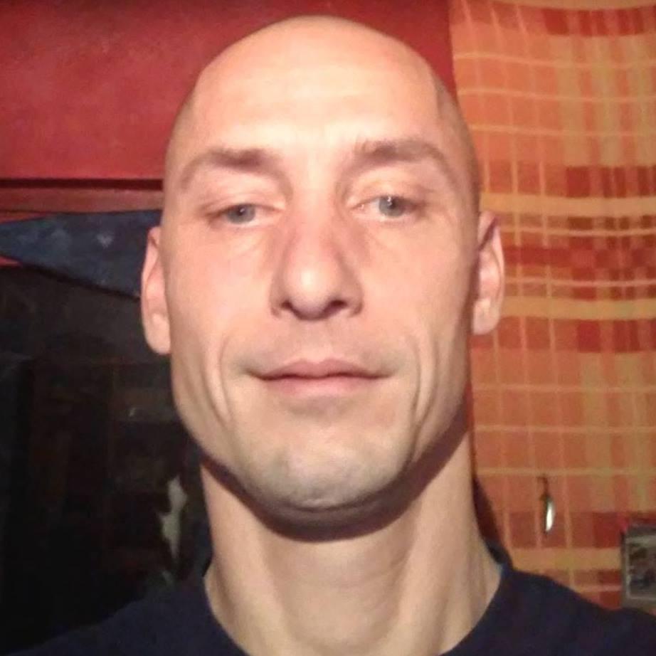 társkereső oldal profil nyitó sorokat