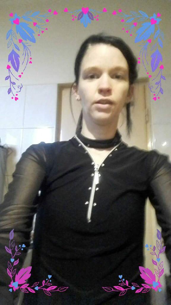 rockerlány, 40