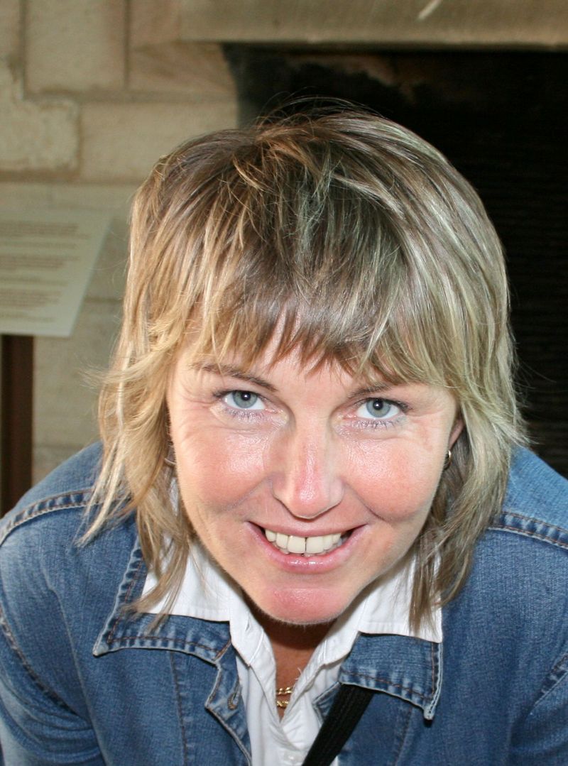 dobo aniko, 59