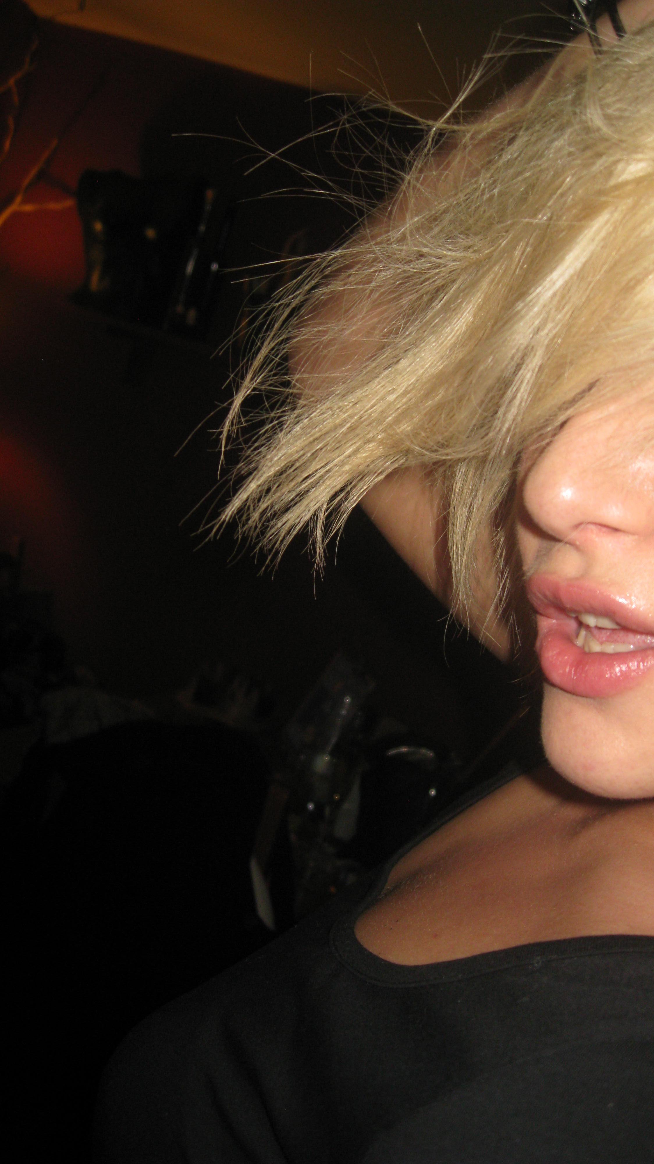 Sandy-lee, 39