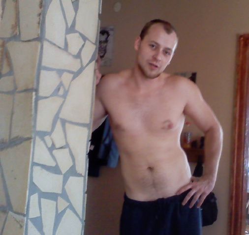 Pedroo, 41