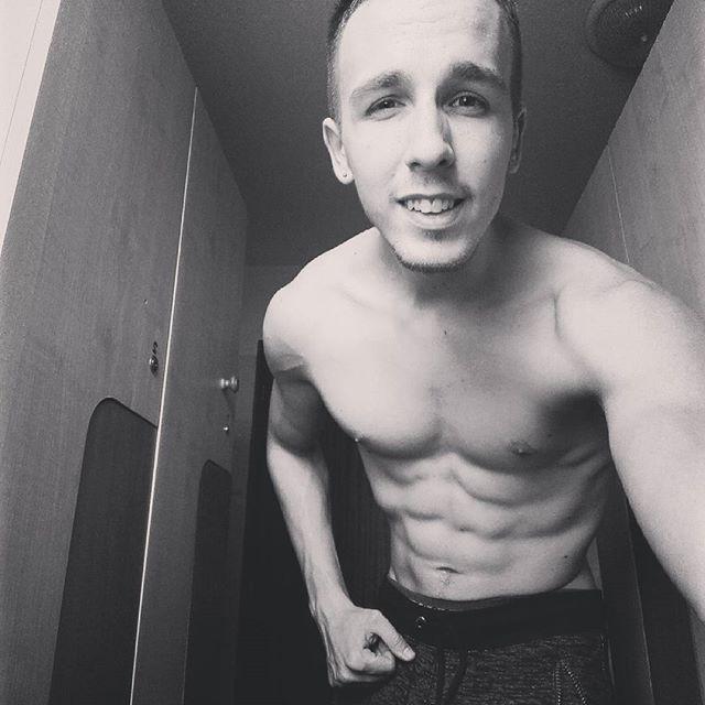 Chris96, 30