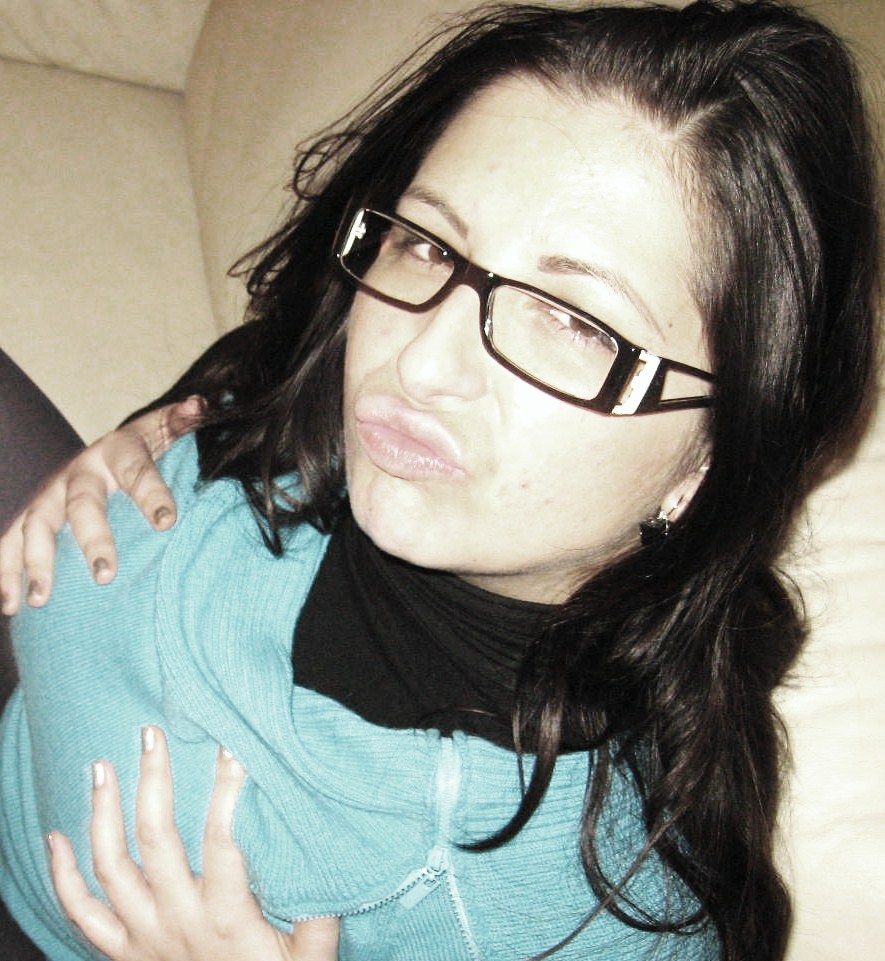 FemmeFatale85, 40