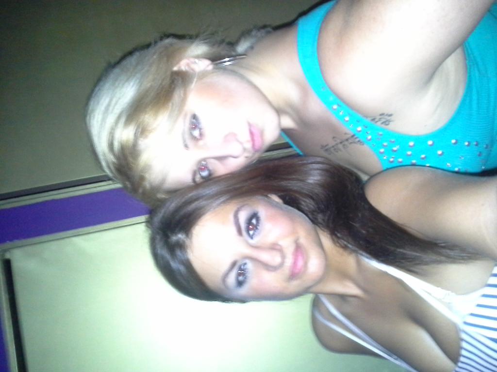 Nicole9292, 33