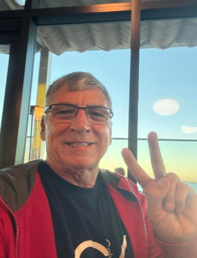 Persson, 70