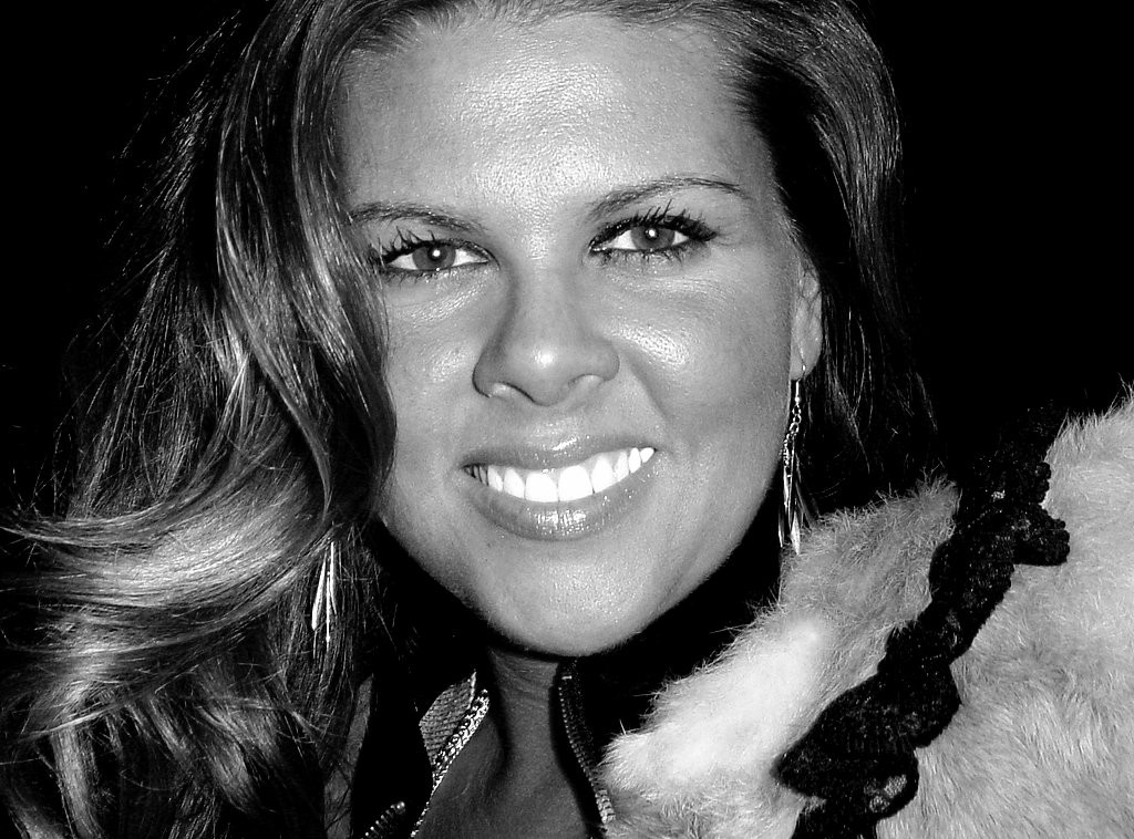 miamigirl, 48