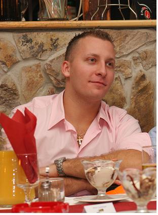 Herceg, 44