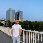 Kristof96, 30