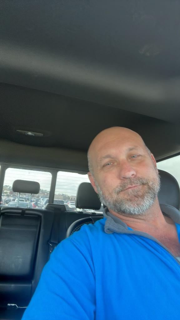 Peterkberg, 50