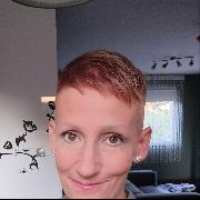 MonCherry, 52