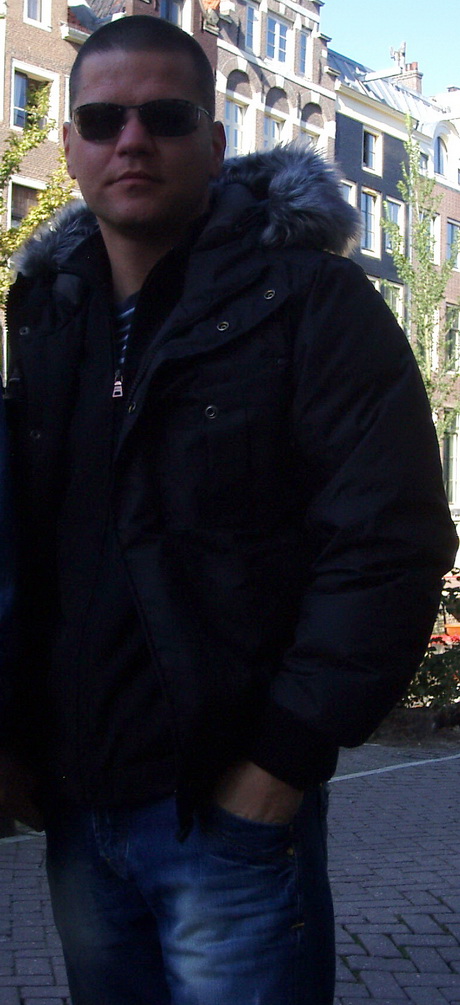 TéBé, 48