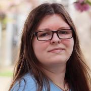 Eszter1999, 26