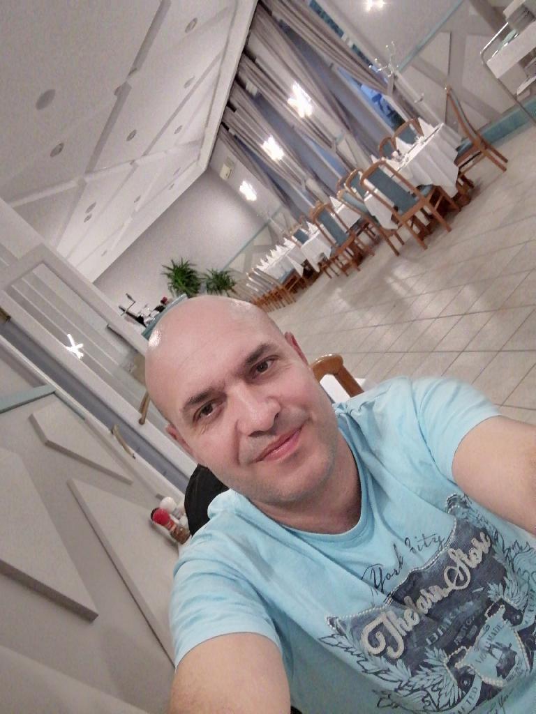 barandi01, 47