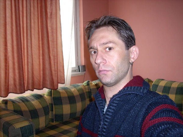 Vinie, 48