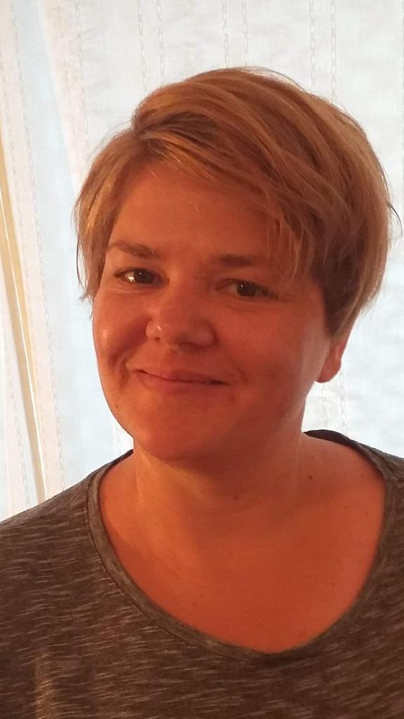 Évici, 44