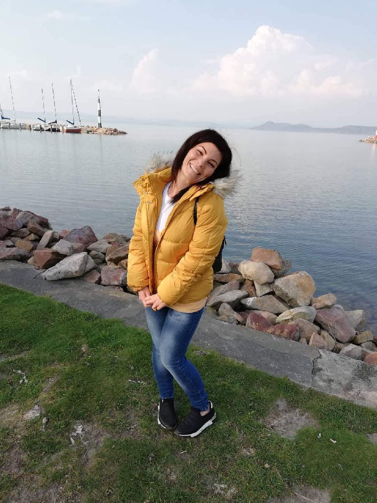Vivi0526, 37