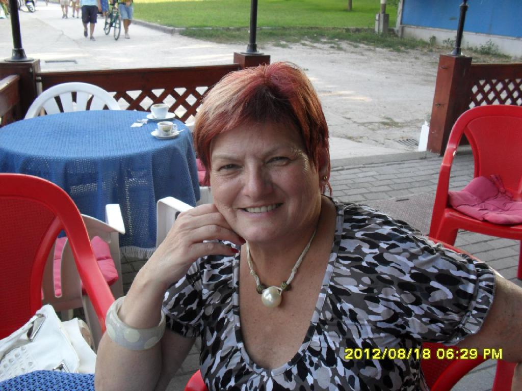 Tündérviola, 74
