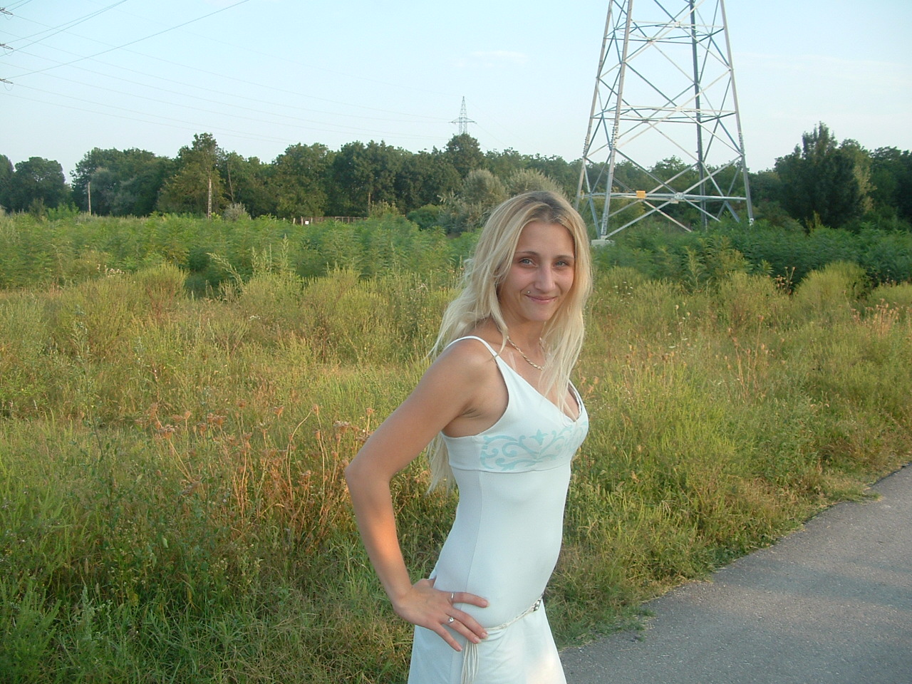 Bella, 39