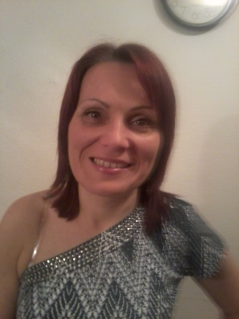 Ancsa71, 54