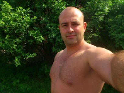 Tatya, 35